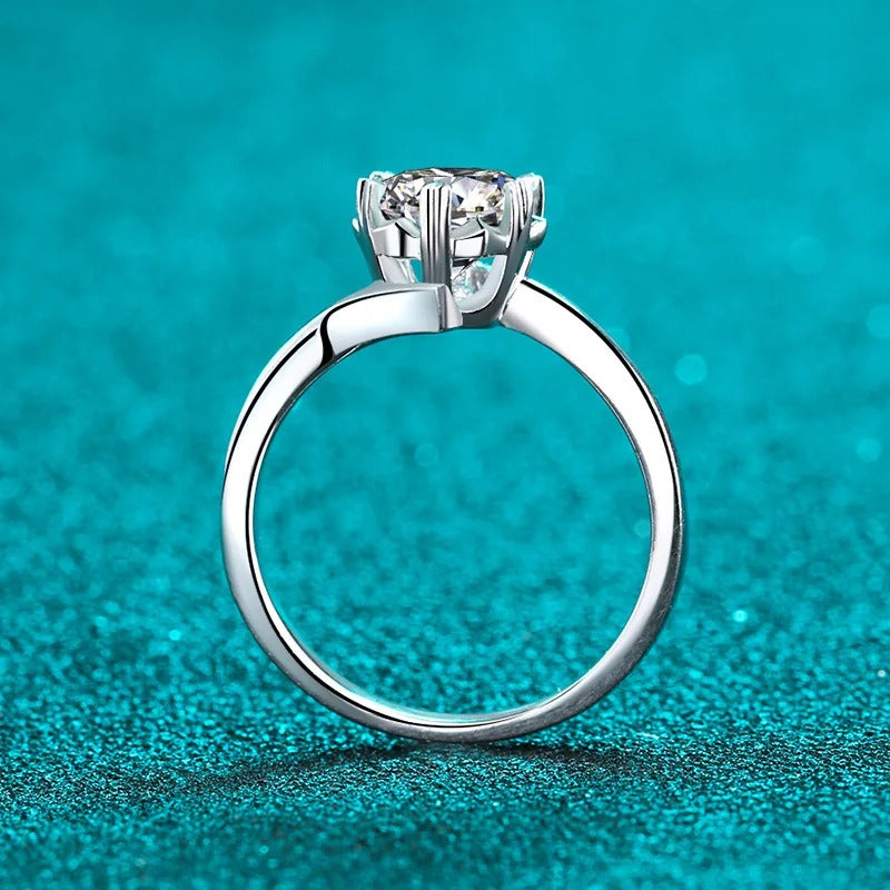 Clover Ring