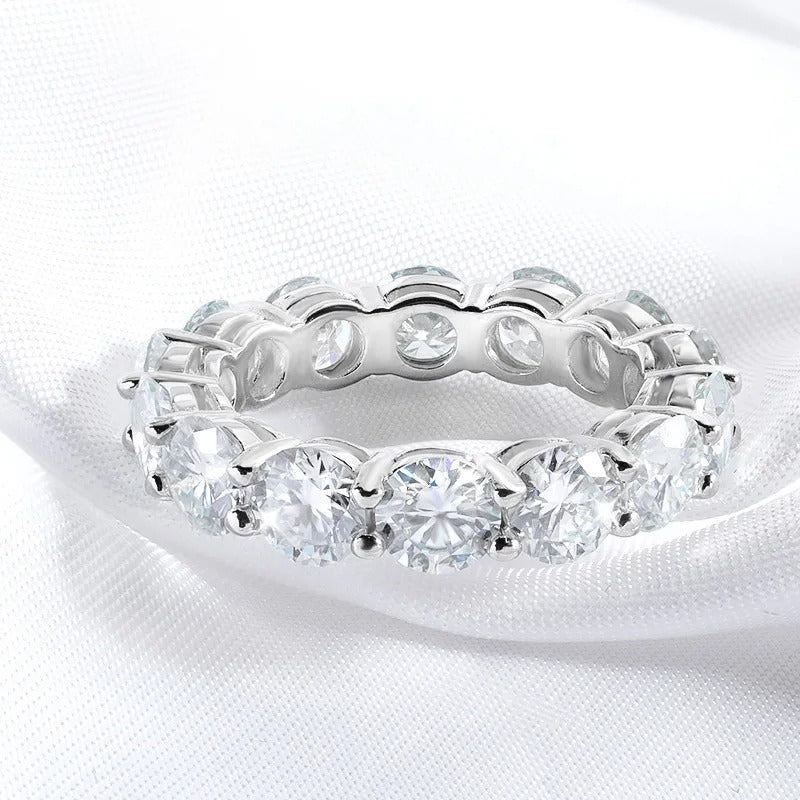 Amara Ring