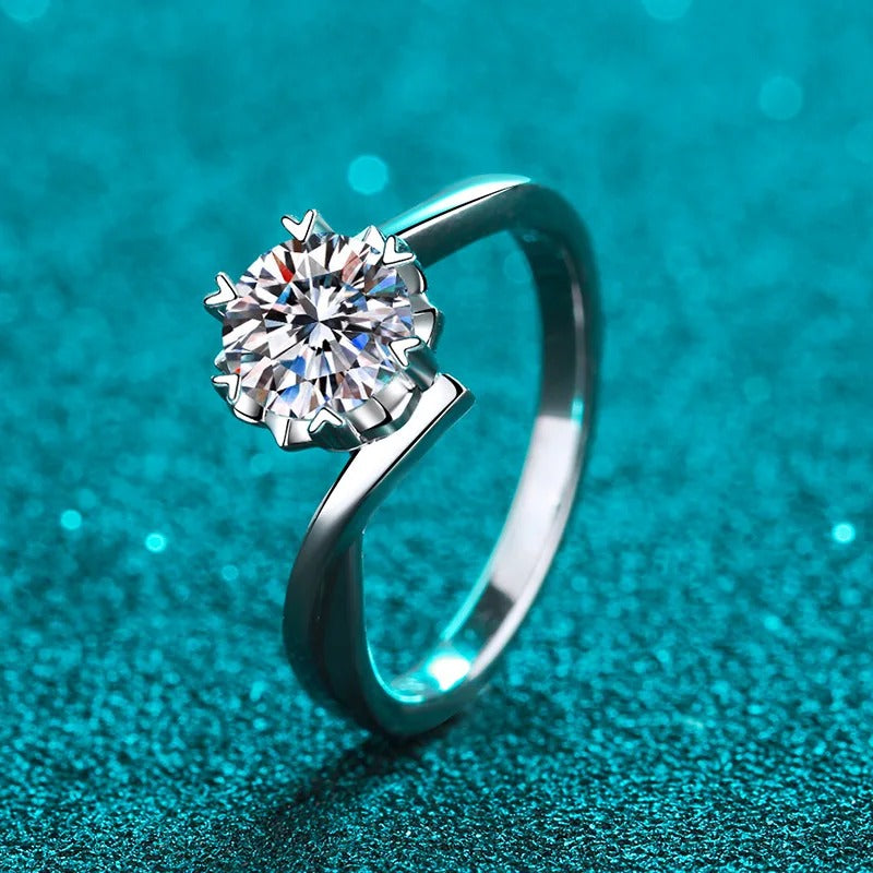 Clover Ring