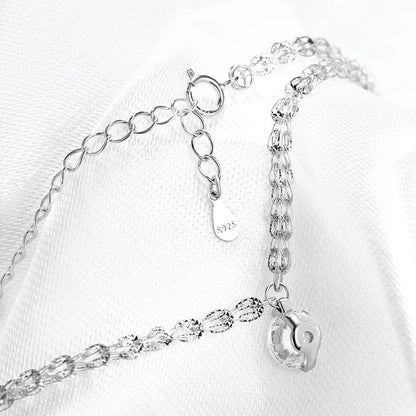 Scarlett Necklace