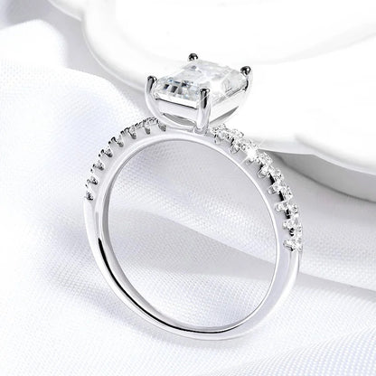 Noa Ring